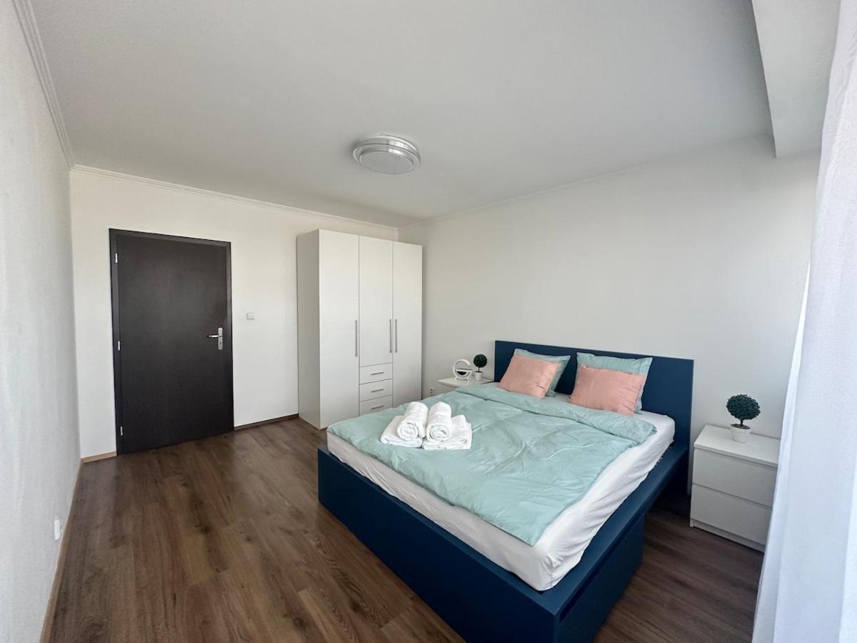 Apartamento High Rise Cozy 2brd Flat *