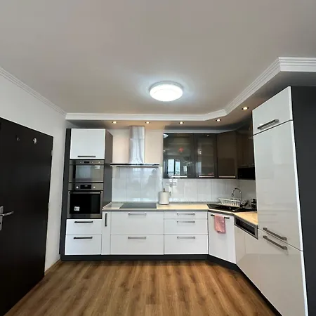 High Rise Cozy 2Brd Flat Apartment Prague Exterior photo